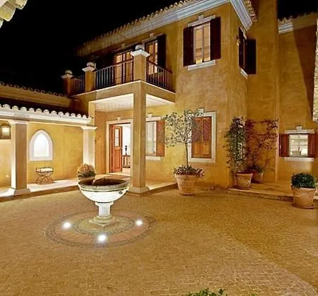 Sleeps 10 Pool Air Con Wifi * Ludo