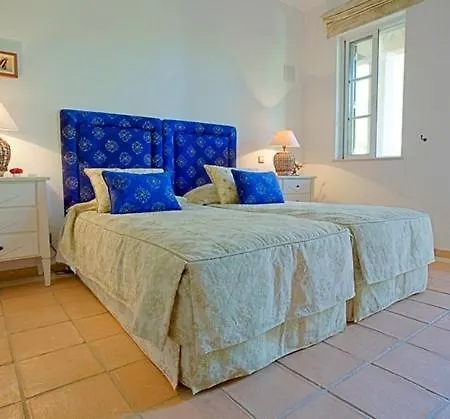 Sleeps 10 Pool Air Con Wifi Villa *